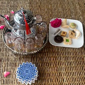 Le Roy's Riad
