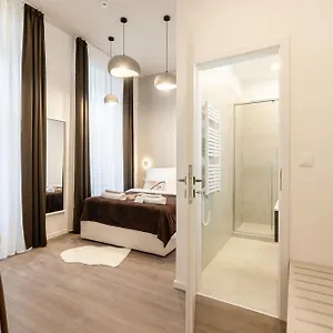  Bed & Breakfast Oasis Luxe Boutique By Bqa Hungary